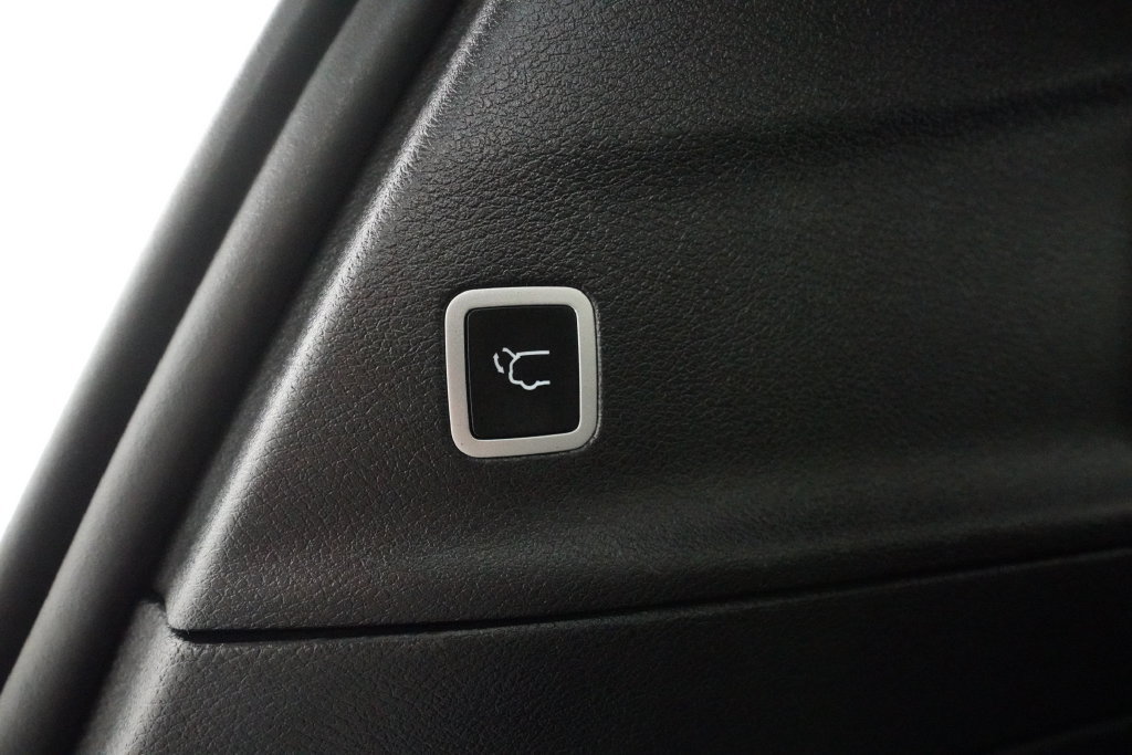 Used 2025 Chrysler Pacifica Select FWD image 15