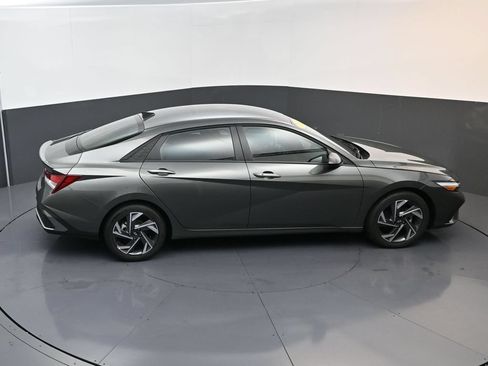 Certified 2025 Hyundai Elantra Sport w/ Cargo Package FWD image 16