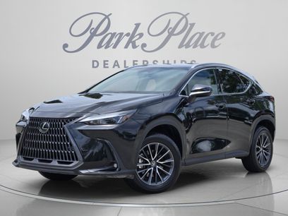 Used 2025 Lexus NX 250 FWD w/ Towing Package (2000 Lbs)