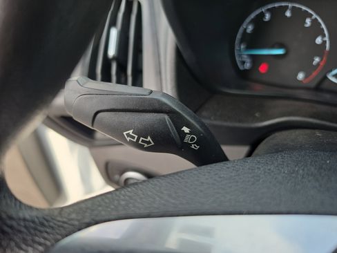 Used 2022 Ford Transit Connect XL FWD image 19