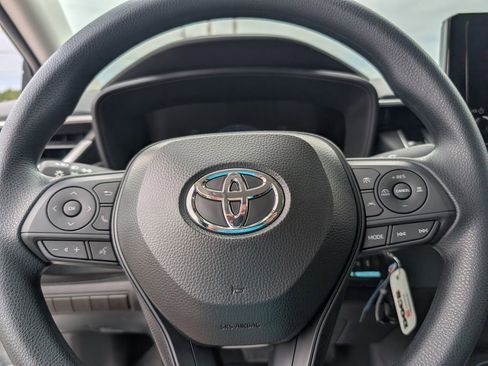 New 2026 Toyota Corolla LE FWD image 19