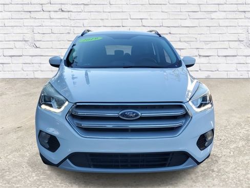 Used 2019 Ford Escape SEL image 6