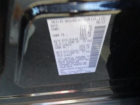 Used 2015 Nissan Pathfinder S image 25