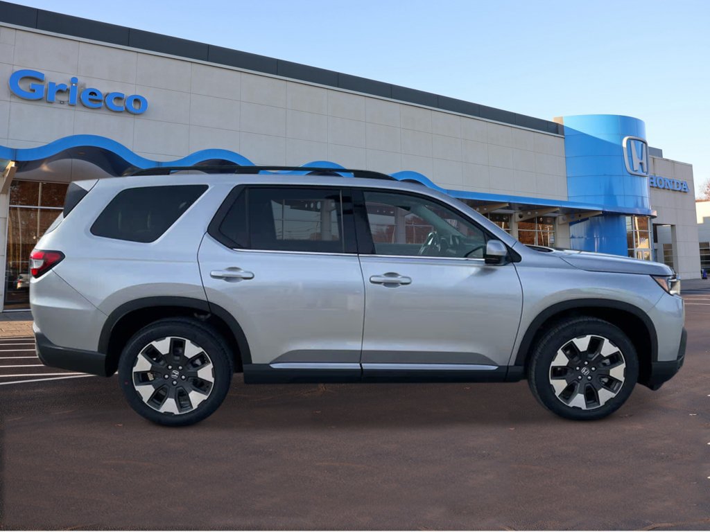 New 2026 Honda Pilot Touring image 6