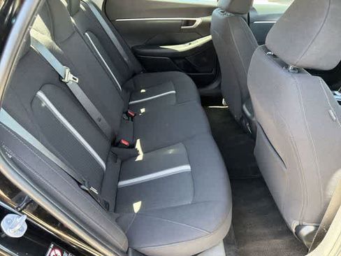 Used 2023 Hyundai Sonata SE w/ Cargo Package image 17