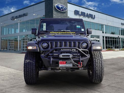 Used 2022 Jeep Wrangler Unlimited Rubicon w/ Xtreme Recon 35" Tire Package image 2