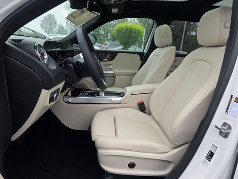 New 2026 Mercedes-Benz GLB 250 4MATIC image 13