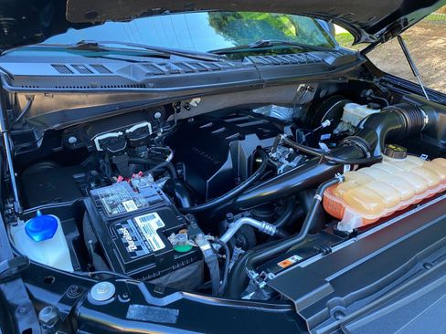 Used 2017 Ford F150 XL w/ Equipment Group 101A Mid RWD image 18