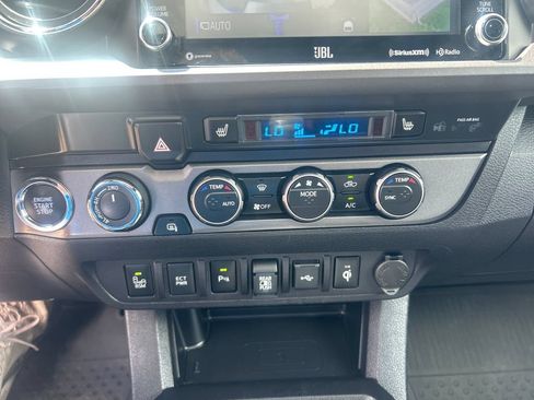 Certified 2023 Toyota Tacoma TRD Sport w/ TRD Premium Sport Package AWD/4WD image 31