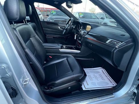 Used 2016 Mercedes-Benz E 350 4MATIC Sedan image 14