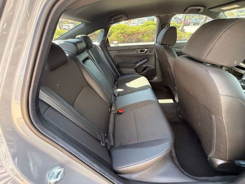 Used 2025 Honda Civic Sport image 29