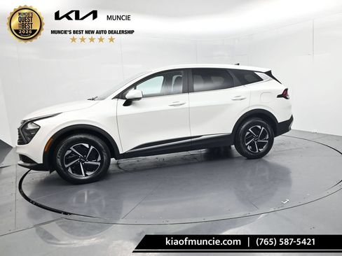 Certified 2023 Kia Sportage LX AWD/4WD image 4
