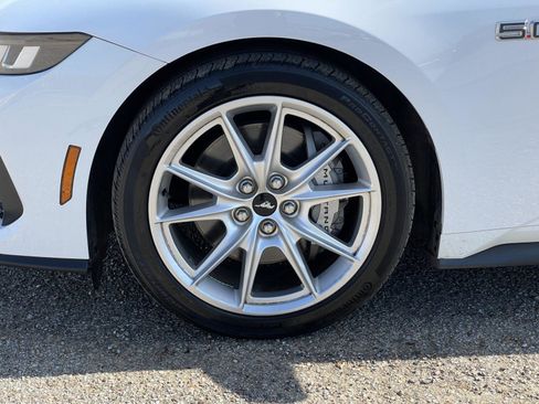 Used 2024 Ford Mustang GT Premium image 41