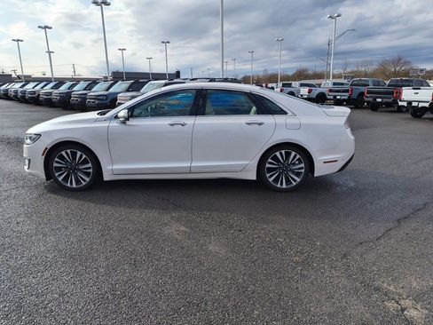 Used 2020 Lincoln MKZ Reserve image 2