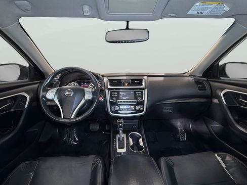 Used 2018 Nissan Altima 2.5 SL FWD image 31
