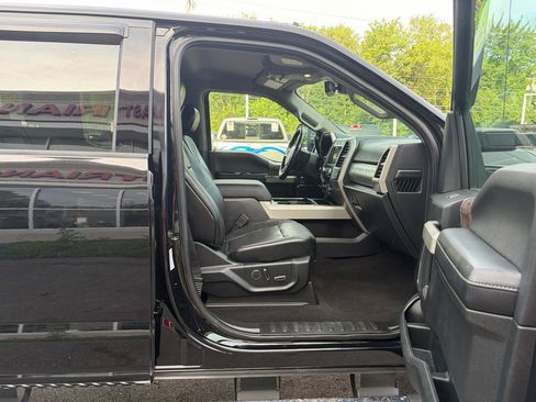 Used 2019 Ford F350 Lariat w/ Lariat Ultimate Package AWD/4WD image 50