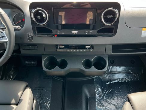 New 2026 Mercedes-Benz Sprinter 2500 image 13