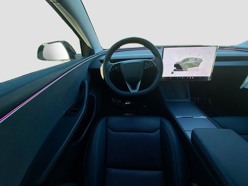 Used 2025 Tesla Model 3 Long Range image 16