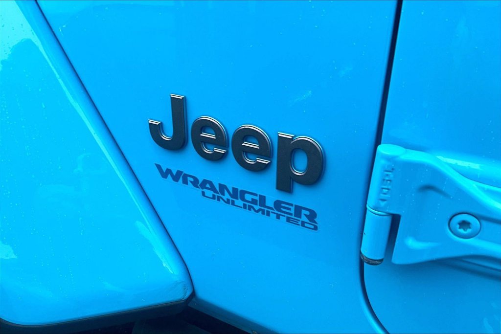 Used 2021 Jeep Wrangler Unlimited Rubicon 4xe w/ Steel Bumper Group AWD/4WD image 8