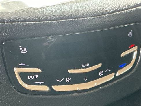 Used 2017 Cadillac Escalade Premium Luxury image 58