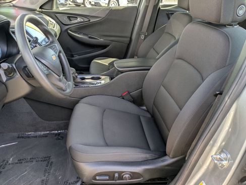 Used 2023 Chevrolet Malibu LT image 21
