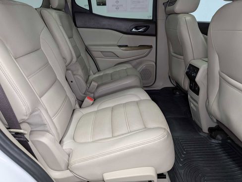 Used 2018 GMC Acadia Denali w/ Technology Package AWD/4WD image 47
