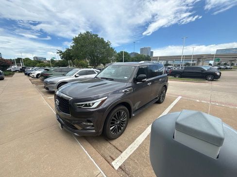 Used 2023 INFINITI QX80 Premium Select w/ Cargo Package RWD image 4