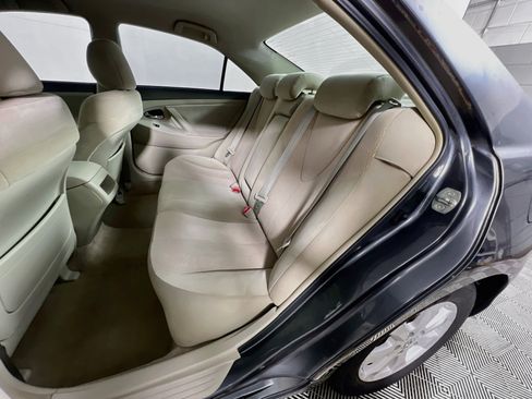 Used 2011 Toyota Camry LE w/ LE Extra-Value Pkg FWD image 26