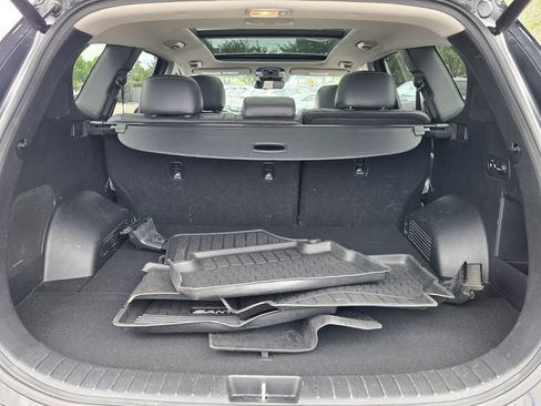 Certified 2023 Hyundai Santa Fe SEL w/ Premium Package image 14