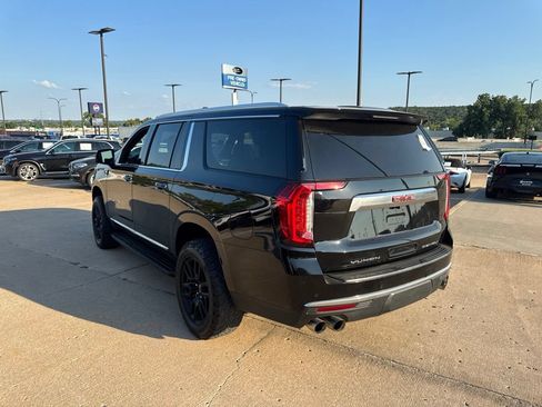 Used 2021 GMC Yukon XL Denali AWD/4WD image 5