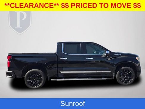 Certified 2024 Chevrolet Silverado 1500 High Country w/ High Country Premium Package AWD/4WD image 6