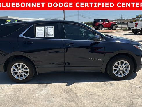 Used 2020 Chevrolet Equinox LT FWD image 4