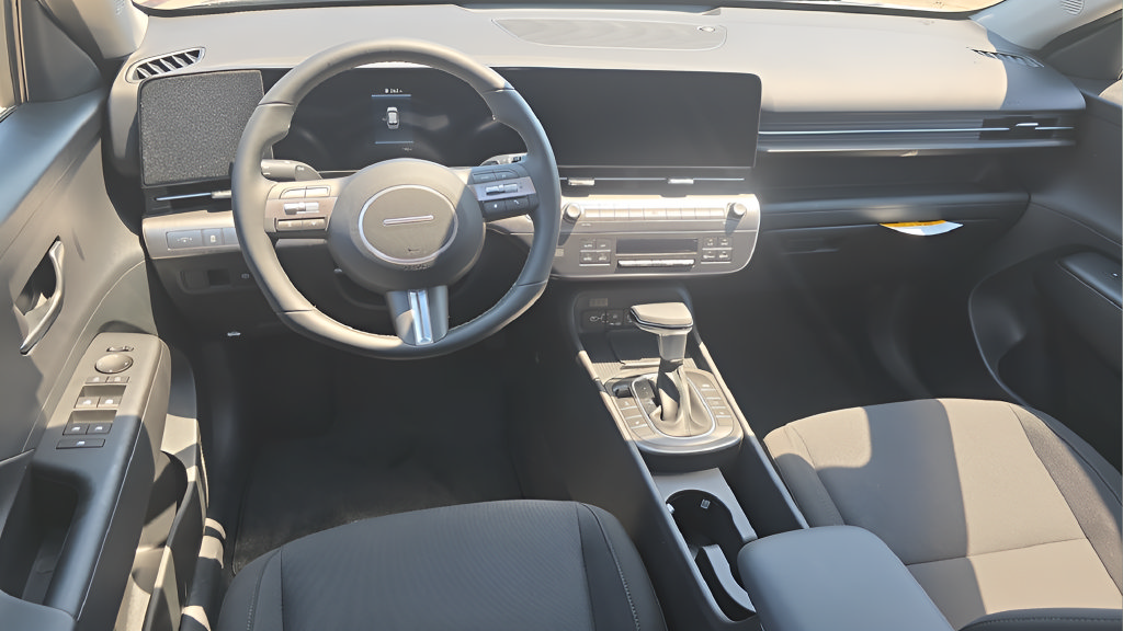 New 2026 Hyundai Kona SEL Sport AWD/4WD image 17