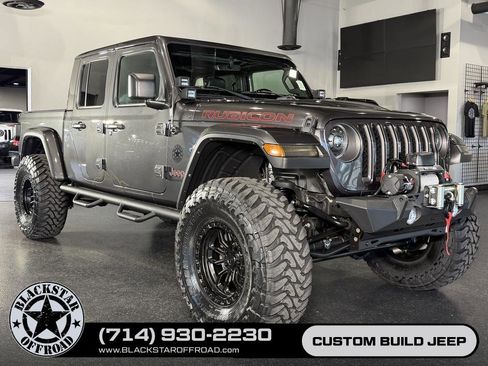Used 2021 Jeep Gladiator Rubicon AWD/4WD image 2