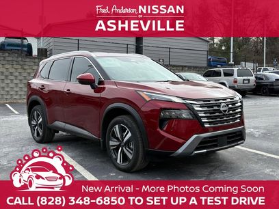 Used 2025 Nissan Rogue SL