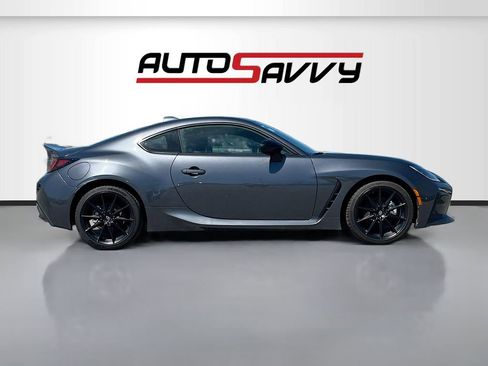 Used 2025 Toyota GR86 Premium RWD image 8