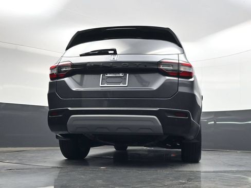 Certified 2025 Honda Pilot EX-L image 45