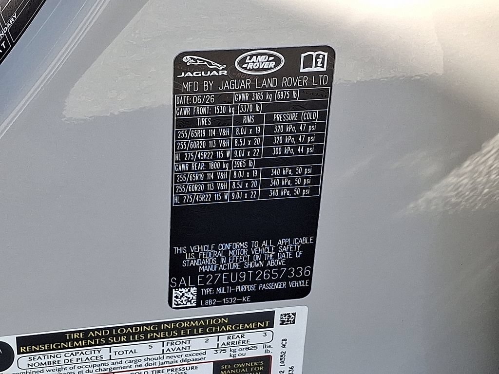 New 2026 Land Rover Defender 110 X-Dynamic SE AWD/4WD image 17