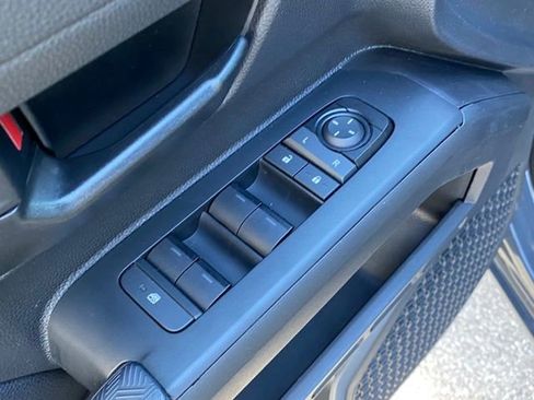 Used 2025 Toyota Tacoma SR w/ SR Upgrade Package image 11