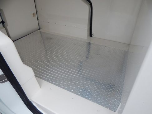 Used 2020 Ford Transit Connect XL image 16