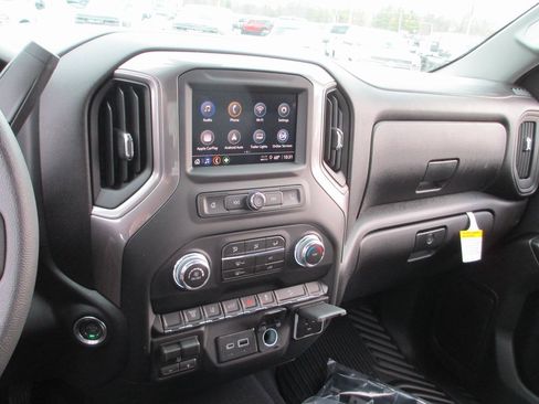 New 2026 GMC Sierra 3500 Pro image 16