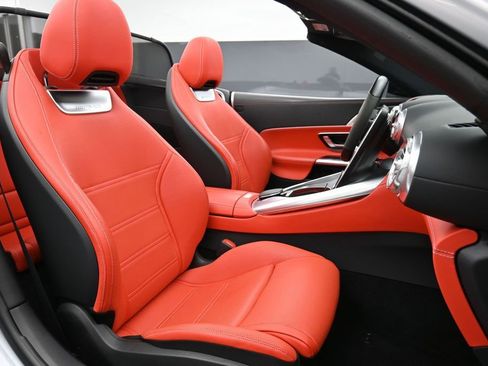 Used 2022 Mercedes-Benz SL 63 AMG 4MATIC w/ AMG Aerodynamic Package image 25