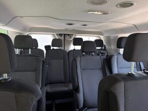 Used 2023 Ford Transit 350 XLT RWD image 17
