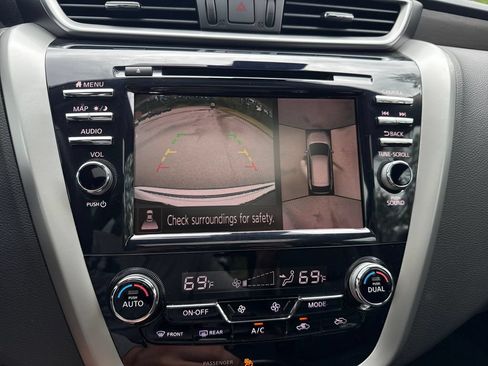 Used 2019 Nissan Murano Platinum w/ Cargo Package AWD/4WD image 17