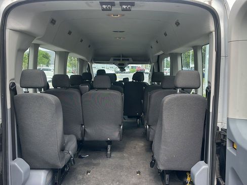 Used 2016 Ford Transit 350 XLT RWD image 15