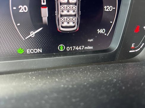 Certified 2024 Honda Pilot Elite image 18