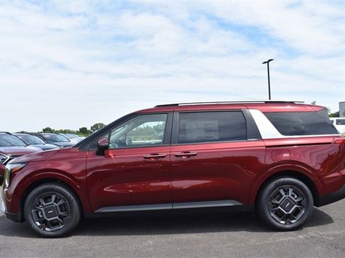 New 2026 Kia Carnival EX image 6