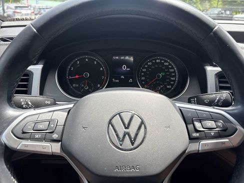 Used 2020 Volkswagen Atlas Cross Sport SE AWD/4WD image 11