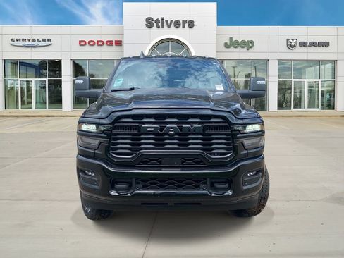 New 2026 RAM 2500 Big Horn AWD/4WD image 2