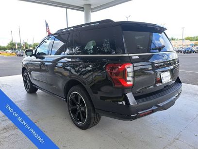Used 2023 Ford Expedition Limited